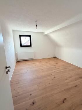 Foto - 5 Zimmer Dachgeschoßwohnung in Spiesen-Elversberg