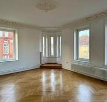 Großzügige Altbauwohnung mit Stuck - Schreventeich - Kiel