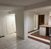 3 Zimmer Wohnung Erdgeschoss - 750,00 EUR Kaltmiete, in Barmstedt (PLZ: 25355)