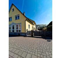 Freistehendes EFH in Spielstraße Ötigheim