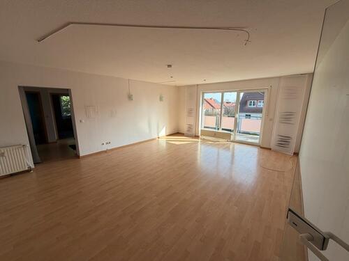 Foto - Großzügige 5-Zimmer-Eigentumswohnung mit Dachstudio, Balkon...