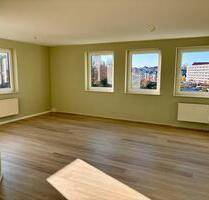 Große 3-Zimmer Wohnung mit Aufzug und Balkon im 2. OG in Bautzen