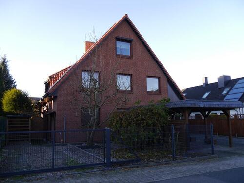 Foto - 7 Zimmer Einfamilienhaus zum Kaufen in Schwarzenbek