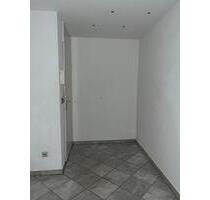 Helle offene 3 Zimmer Wohnung in fechenheim - Frankfurt am Main