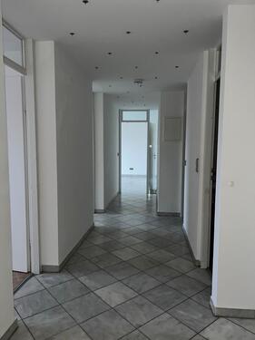 Foto - 3 Zimmer Etagenwohnung zur Miete in Frankfurt am Main