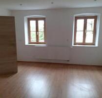 ich biete .wohnung.an.sa.98m2 - 400,00&nbsp;EUR Kaltmiete, ca.&nbsp; 98,00&nbsp;m&sup2; in Lam (PLZ: 93462)