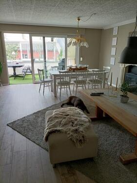 Foto - Wohnung mit Überdachten Balkon - 800,00&nbsp;EUR Kaltmiete, ca.&nbsp; 120,00&nbsp;m&sup2;