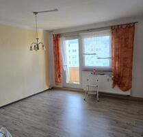 Helle 4 Zimmer Wohnung in Thurm-Mülsen zu vermieten