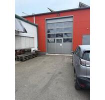 Lagerhalle zu vermieten - 10,00 EUR Kaltmiete, ca.  10,00 m² in Nürtingen (PLZ: 72622)