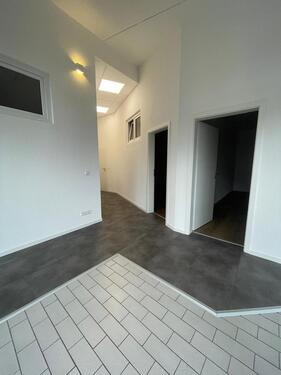 Foto - Helle, renovierte Büroräume in modernem Ambiente zu vermieten