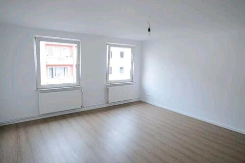 Foto - Helle 3-Zimmer Wohnung mit Balkon in Hannover Alt-Döhren