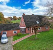 Privatverkauf eines Ein- bzw. Zweifamilienhauses in Münkeboe - Südbrookmerland