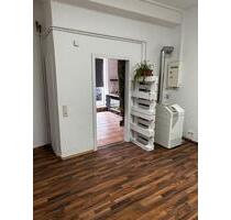 Raum zur Miete - 500,00 EUR Kaltmiete, ca.  20,00 m² in Nürnberg (PLZ: 90459) Rabus