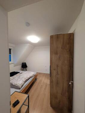Foto - 2.5 Zimmer Dachgeschoßwohnung zur Miete in Leutershausen