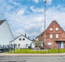 Ein-Zweifamilienhaus (mit Gewerbe) - Grefrath
