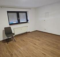 1x Zimmer Wohnung zu vermieten - 650,00&nbsp;EUR Kaltmiete, ca.&nbsp; 35,00&nbsp;m&sup2; in Backnang (PLZ: 71522)