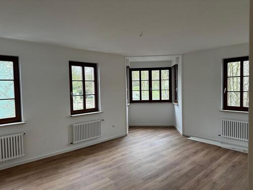 Foto - Frisch renovierte 3 Zimmerwohnung, 70 m² in Zuffenhausen