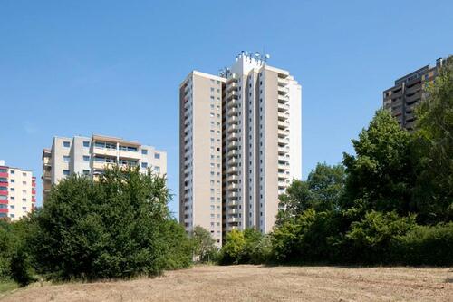 Foto - Tolle Aussicht: Helle großzügige 3-Zimmerwohnung