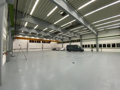 Foto - Lagerfläche 251 m² im Gewerbegebiet Schwaikheim (Rems-Murr-Kreis)