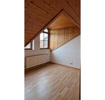 Gepflegte 3 Zimmer Wohnung in Traunreut - Chieming