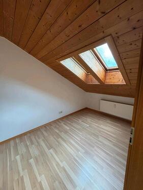 Foto - Dachgeschoßwohnung in Chieming zur Miete