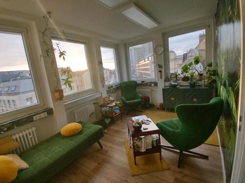 Foto - Vollmöblierter Praxisraum zur Untermiete Elternzeitvertretung TP