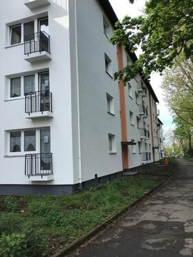Foto - *Singles und Studenten aufgepasst! 2-Zimmer-Dachgeschosswohnung mit Balkon in Neudorf*