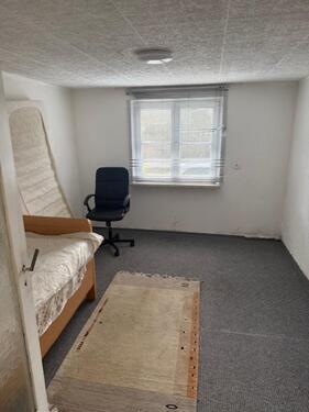 Foto - 4 Zimmer Wohnung - günstige Miete gegen handwerkliche Mitarbeit