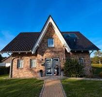 Hasenkrug - Charmantes Einfamilienhaus mit Friesengiebel - Brokstedt