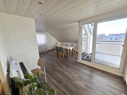 Foto - 3 Zimmer Dachgeschoßwohnung zur Miete in Crailsheim