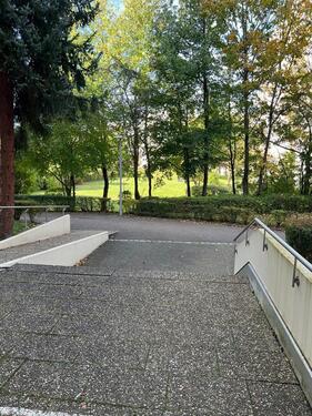 Foto - 2 - Zimmerwohnung mit Stellplatz und 2 Keller