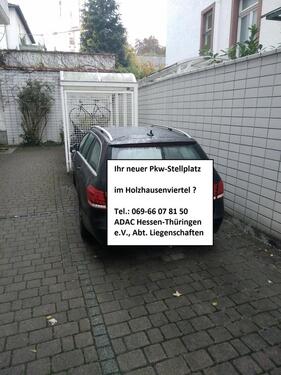Foto - großer PKW-Außen-Stellplatz im Holzhausenviertel
