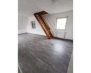 Helle 4,5-Zimmer-Dachgeschosswohnung in Elsenfeld