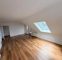 Helle renovierte 3-Zimmer-Wohnung m. Balkon im Herzen v. Dingden - Hamminkeln