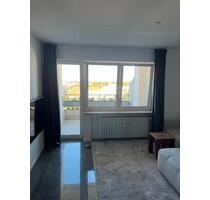 Möblierte 1,5-Zi.-Wohnung mit Balkon auf Zeit max. 6 Monate - München Aubing-Lochhausen-Langwied