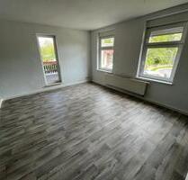 3 Raum Wohnung mit großen Balkon in Bahnhofsnähe - Apolda