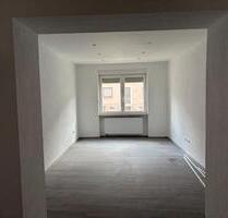 Kernsanierte 3-ZKB-Wohnung mit Wintergarten & Hof - Spiesen-Elversberg