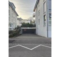 Tiefgaragenstellplatz mit Rolltor zu vermieten 71638 LB, Mitte - Ludwigsburg