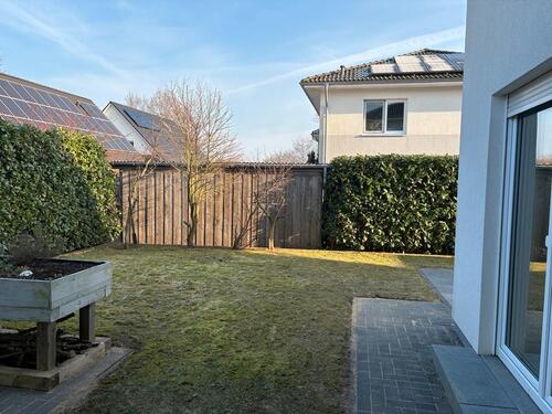 Foto - 5 Zimmer Doppelhaushälfte zum Kaufen in Elmenhorst