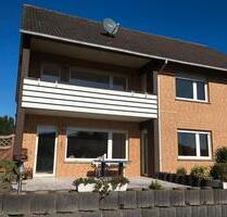 Schöne 3 Zimmer Wohnung, 120 m², große Terrasse mit Gartenanteil - Petershagen