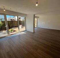 Saniert Provisionsfrei, EG Wohnung 3ZKB mit Terrasse und Gäste WC - Rödinghausen