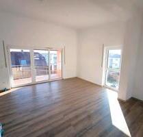 Mietwohnung, 3 Zimmer, neuwertig, ca. 75 qm, Königshofen - Bad Königshofen im Grabfeld