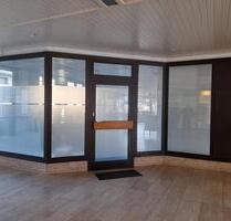 Büroräume mit - 840,00&nbsp;EUR Kaltmiete, ca.&nbsp; 80,00&nbsp;m&sup2; in Lichtenfels (PLZ: 96215)