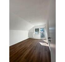 Erstbezug nach Kernsanierung: Moderne 2-Zimmer-Wohnung mit Balkon - Bad Grönenbach
