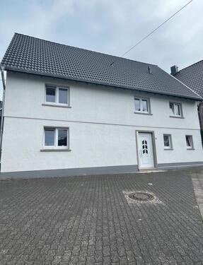 Foto - 6 Zimmer Einfamilienhaus zur Miete in Hachenburg