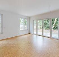 Das perfekte Zuhause: Neuwertige 3-Zimmer-Terrassenwohnung mit EBK, Tageslichtbad, u.v.m. - Strausberg