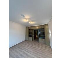 Renovierte 1,5-Zimmer-Wohnung teilmöbliert - Wuppertal Dönberg Renovierte 1,5-Zimmer-Wohnung teilmöbliert - Wuppertal Dönberg