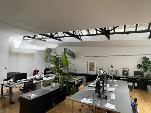 Foto - Arbeitsplätze in hellem Atelierraum zu vermieten Haidhausen - All-in-Miete