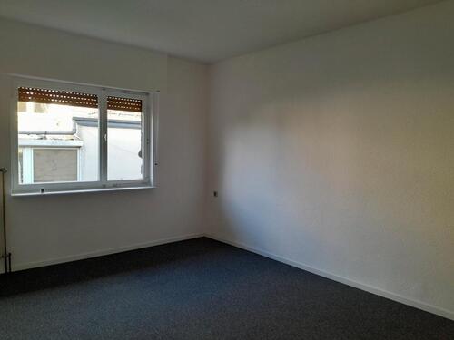 Foto - 6.5 Zimmer Einfamilienhaus zum Kaufen in Hellenhahn-Schellenberg