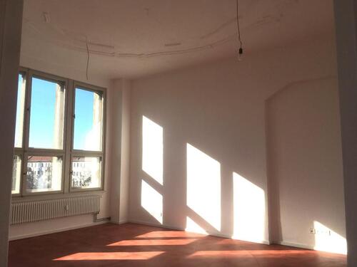 Foto - Helle Gewerbefläche, Büro oder Atelier mit 6 großen Zi (213Qm)